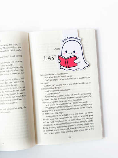 Ghost-Themed Magnetic Bookmarks (Pack of 3) | Cute Halloween Page Markers for Books | Spooky Gift for Book Lovers & Readers